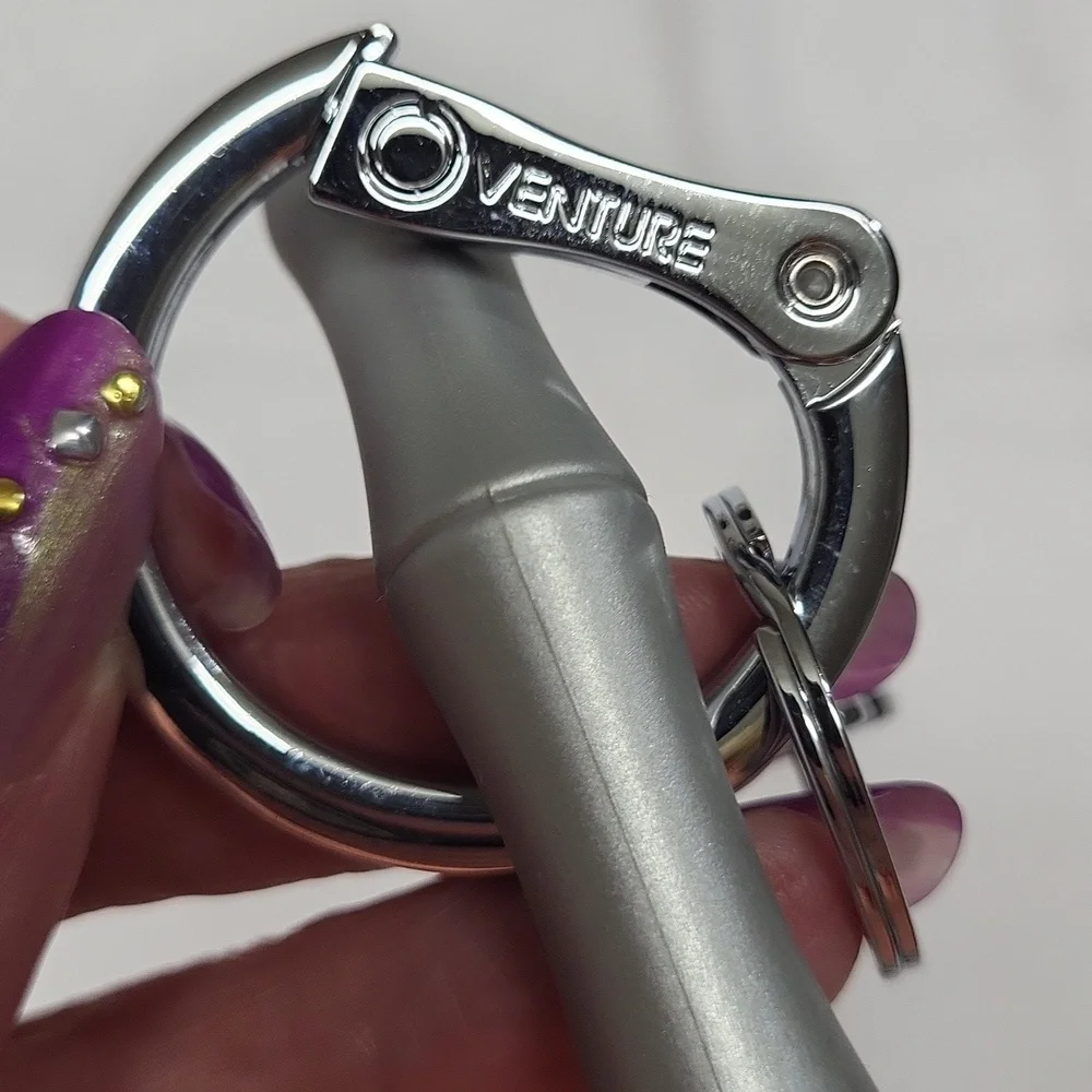 NWOT O Venture Keyring Bracelet ~ Bamboo Style